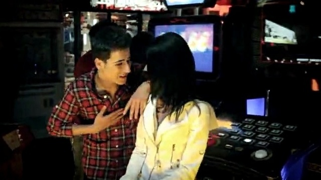 Danny Fernandes - Girlfriend