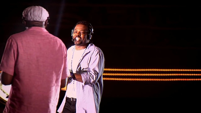 Grupo Revelacao - Deixa O Amor Entrar Em Sua Vida (360º Ao Vivo)