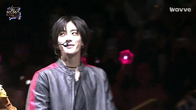 RIIZE - Love 119 (Live at 2024 KGMA颁奖礼)