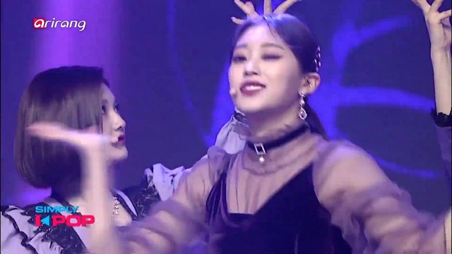 Favorite - LOCA (Live at Simply K-Pop 2019/02/01)