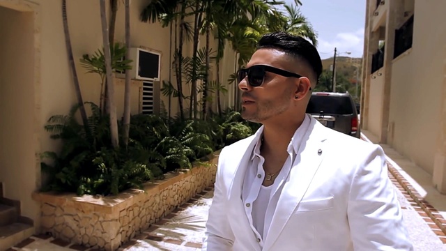 Artista Rosario - Tu Cuerpo Me Llama (Behind The Scenes) (Live)