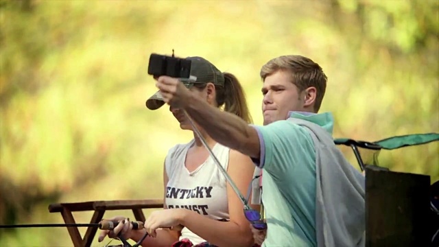 Maddie & Tae - Shut Up And Fish