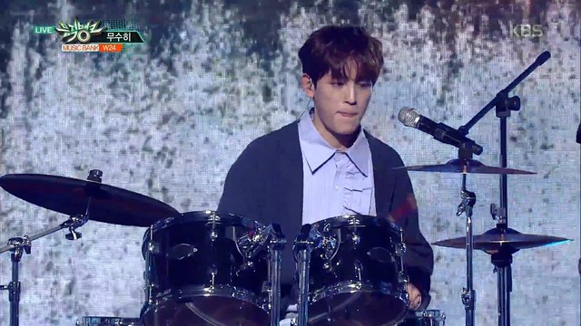 W24 - 무수히 (Live At Music Bank 2018/03/30) (无数地)