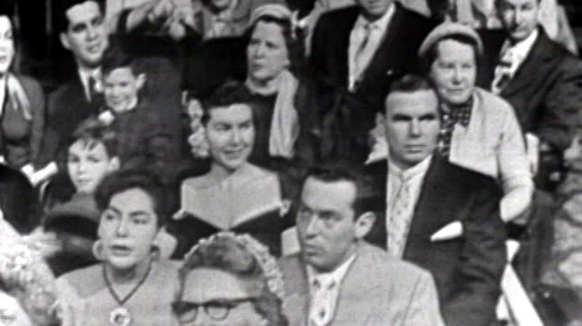 Anna Maria Alberghetti - Fa La Ninna, Fa La Nanna (Live On The Ed Sullivan Show, July 13, 1958)