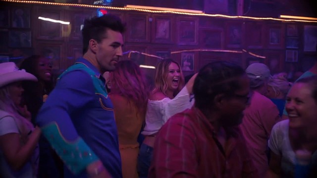 Jake Owen - Down To The Honkytonk