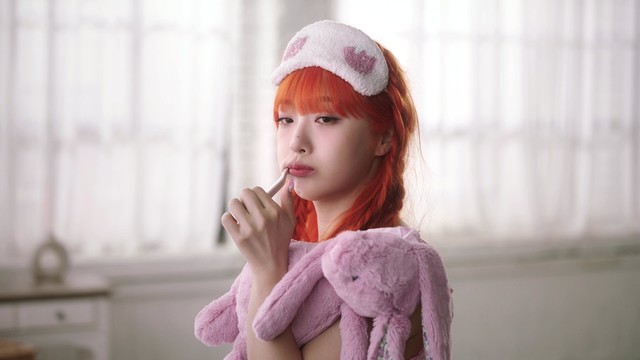 ADORA - Trouble? TRAVEL! (Teaser)