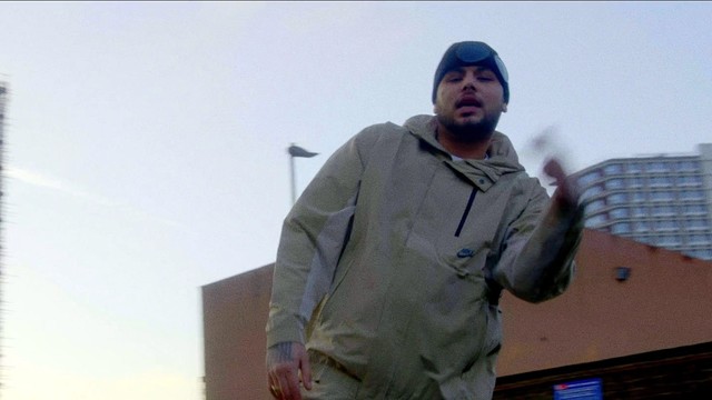 Janice Robinson - Essex Girls(feat. Jaykae, Silky & Janice Robinson)