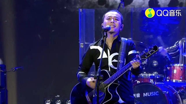 面孔乐队 - 面孔乐队带来现场版迷幻的《梦》 (Live)
