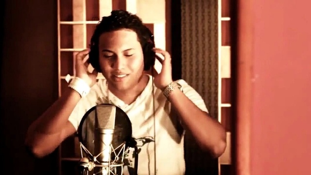 Renny El Kchorro - Nadie Tiene Que Saber