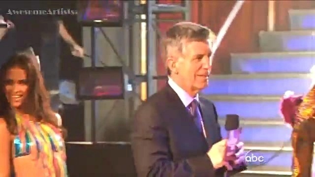 Pitbull - Don't Stop The Party (Live)