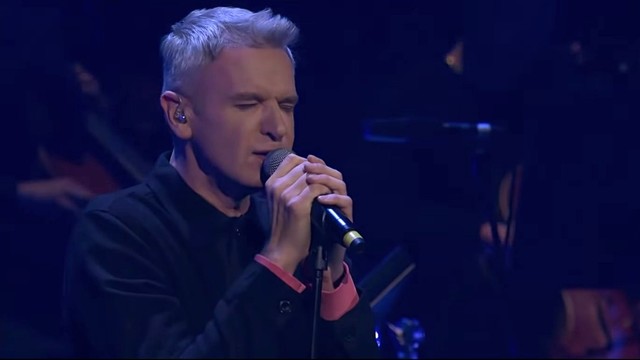 Avicii - Heaven (Live At Avicii Tribute Concert, Friends Arena In Stockholm, Sweden)