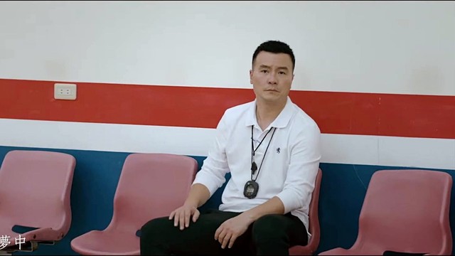 张孟权 - 用力呼吸 (《违反校规的跳投》片尾曲)