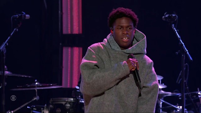 Justin Bieber - Peaches (Live at the 2022 Grammy Awards)