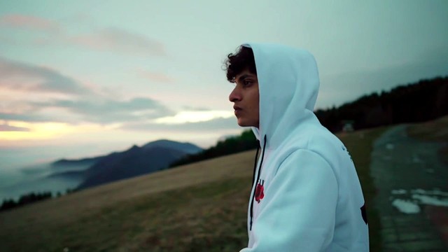 Jba00 - TRUST NOBODY