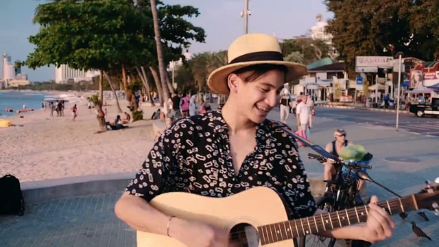 Phum Viphurit - Lover Boy