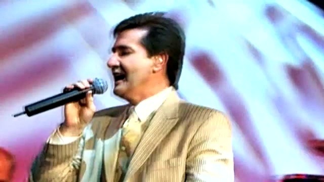 Daniel O'Donnell - Ive Got A Tiger By The Tail (Live)