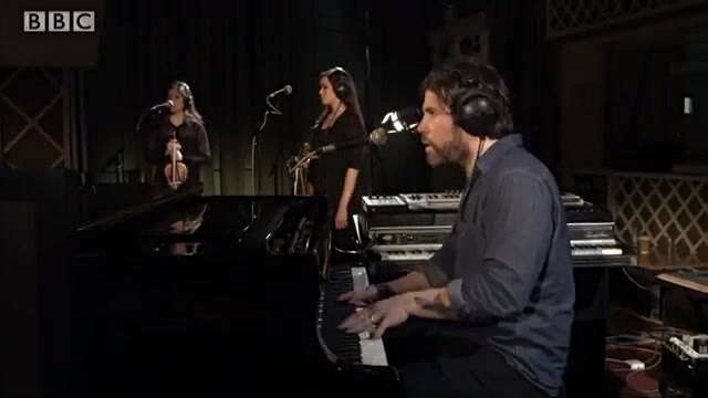 Sophie Ellis-Bextor - Do You Remember The First Time [Live At Maida Vale] (Live)