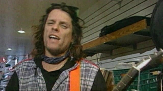 Xutos & Pontapés - Tonto