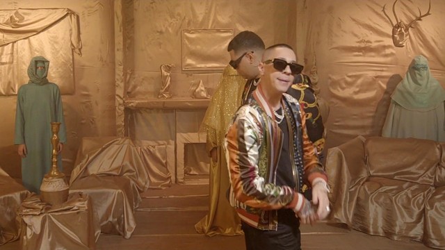 Baby Rasta & Gringo - Anillo (Official Video)