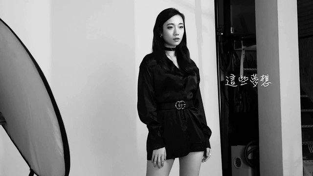 吴卓源 - 全世界的朋友都让我失望 (歌词版)