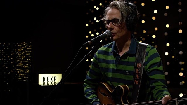 Luna - Sideshow By The Seashore (Live At KEXP)