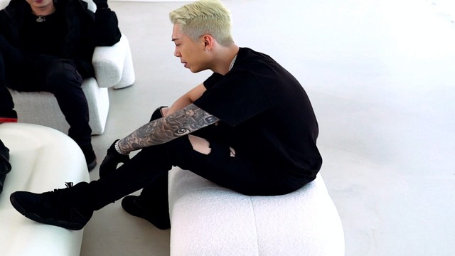 모티 (Moti) - DIE (feat. Mckdaddy)