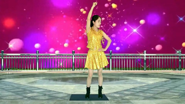 广场舞 - 流行神曲广场舞《情人靠不住》歌词真实，动感欢快真好看附分解 (广场舞)