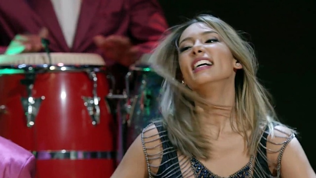 La Sonora Dinamita - A Mover La Colita