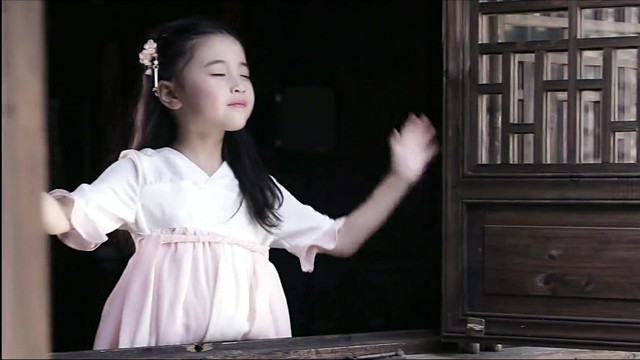 吕卓然 - 雨巷人家
