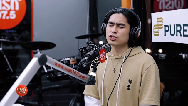 CJ Navato - In My Imagination (Live On Wish 107.5 Bus)