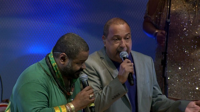 Arlindo Cruz - Da Música / O Show Tem Que Continuar (Live)