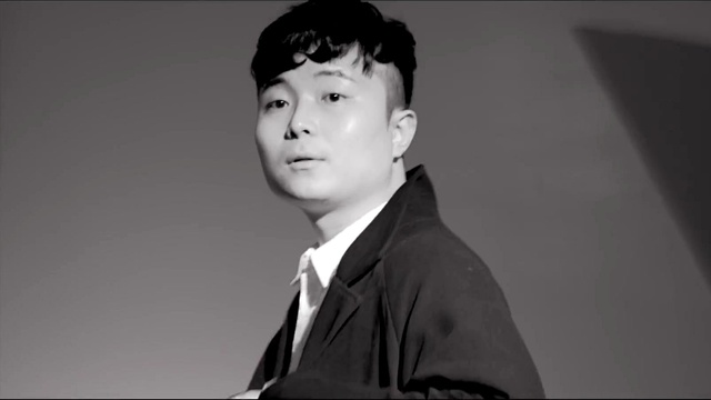 탐쓴 (TOMSSON) - BITE TWICE (Main Ver.)