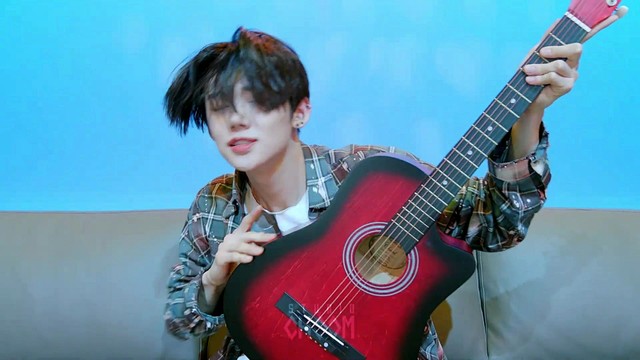 YEONJUN - Watermelon Sugar + BLOW (Artist Of The Month)