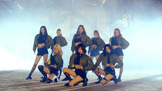 Weki Meki - Crush (舞蹈版)