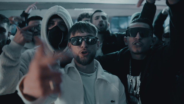 Albozz - Wer ist die 1