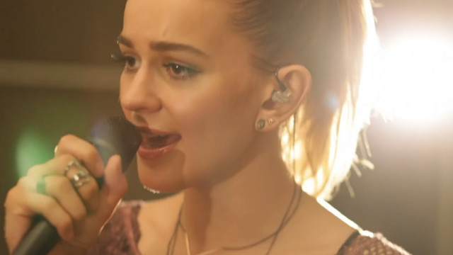 Emmelie de Forest - My Empire (Acoustic Live)