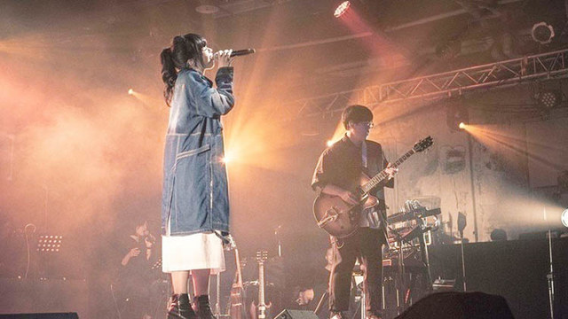 VH (Vast & Hazy) - 求救讯号 (Live)