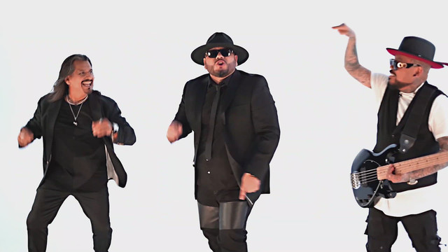 Boyz of Kumbia - Porque Le Gusta Bailar Cumbia