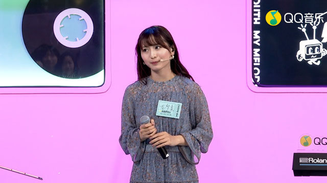 见面吧 - 龙梦柔在线演唱《灯塔》，浅浅低吟诉说柔情 (花絮版)