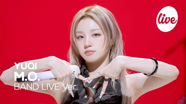 宋雨琦 (YUQI) - M.O. (it's Live)