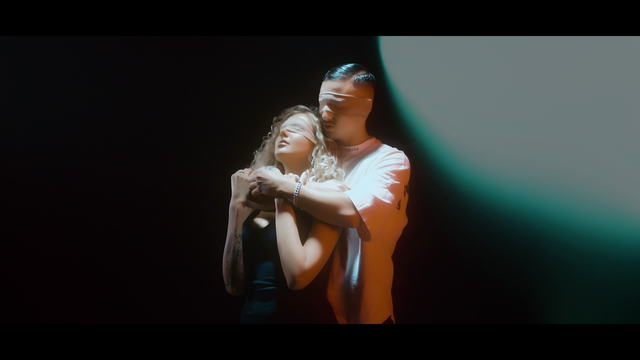 Milano - FAKE LOVE