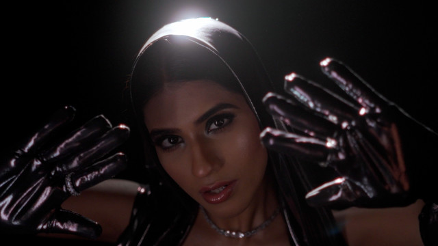 Simran Choudhary - Chori (Lyric Video)