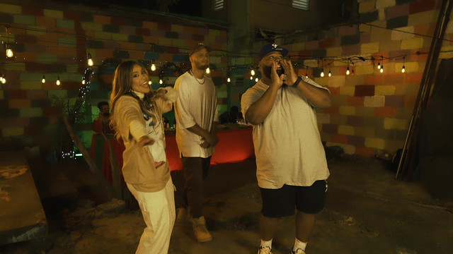 Angie Rose - Es Navidad(O Holy Night)