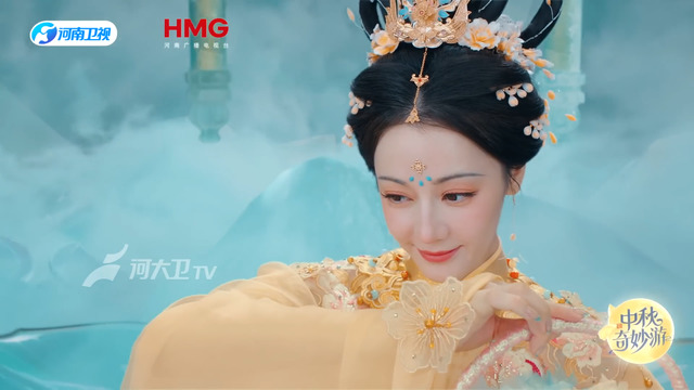 迪丽热巴 - 天女散花 (2025河南卫视中秋奇妙游)