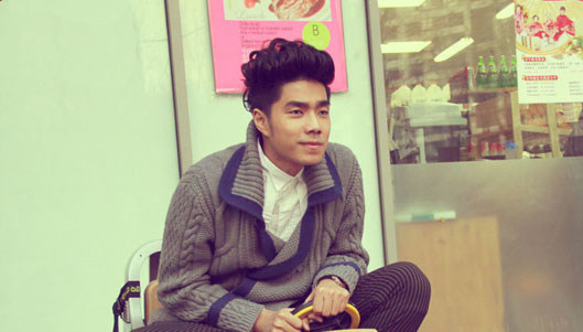 袁成杰 - 爱情睡醒了 (《爱情睡醒了》片头曲)