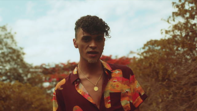 Brunelli - Não Me Chama De Amor