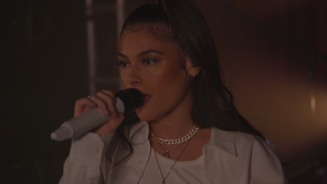 Destiny Rogers - What I Like (Official Live Performance)