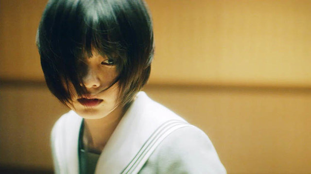 欅坂46 - 角を曲がる (《响-HIBIKI-》电影主题曲)