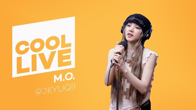 宋雨琦 (YUQI) - M.O. (Live)