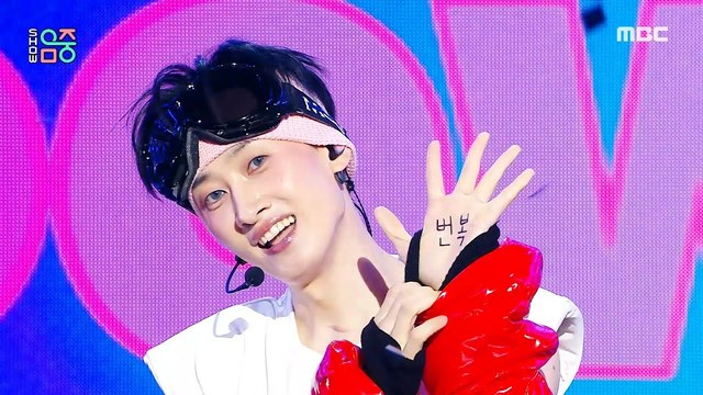 银赫 - UP N DOWN (live At Show! MusicCore 25/02/08)